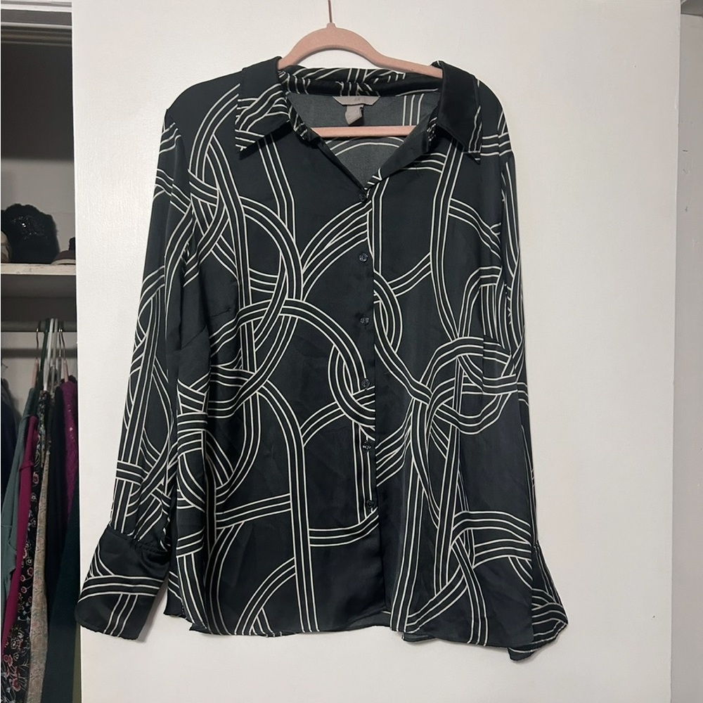 H&M Satin-Like Black and White Women's Top